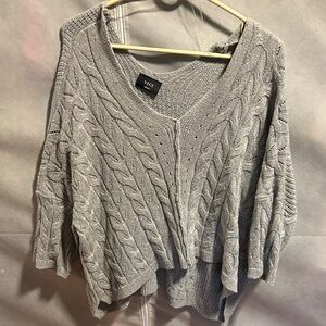 VICI Heather Light Gray Cable V-Neck Sweater